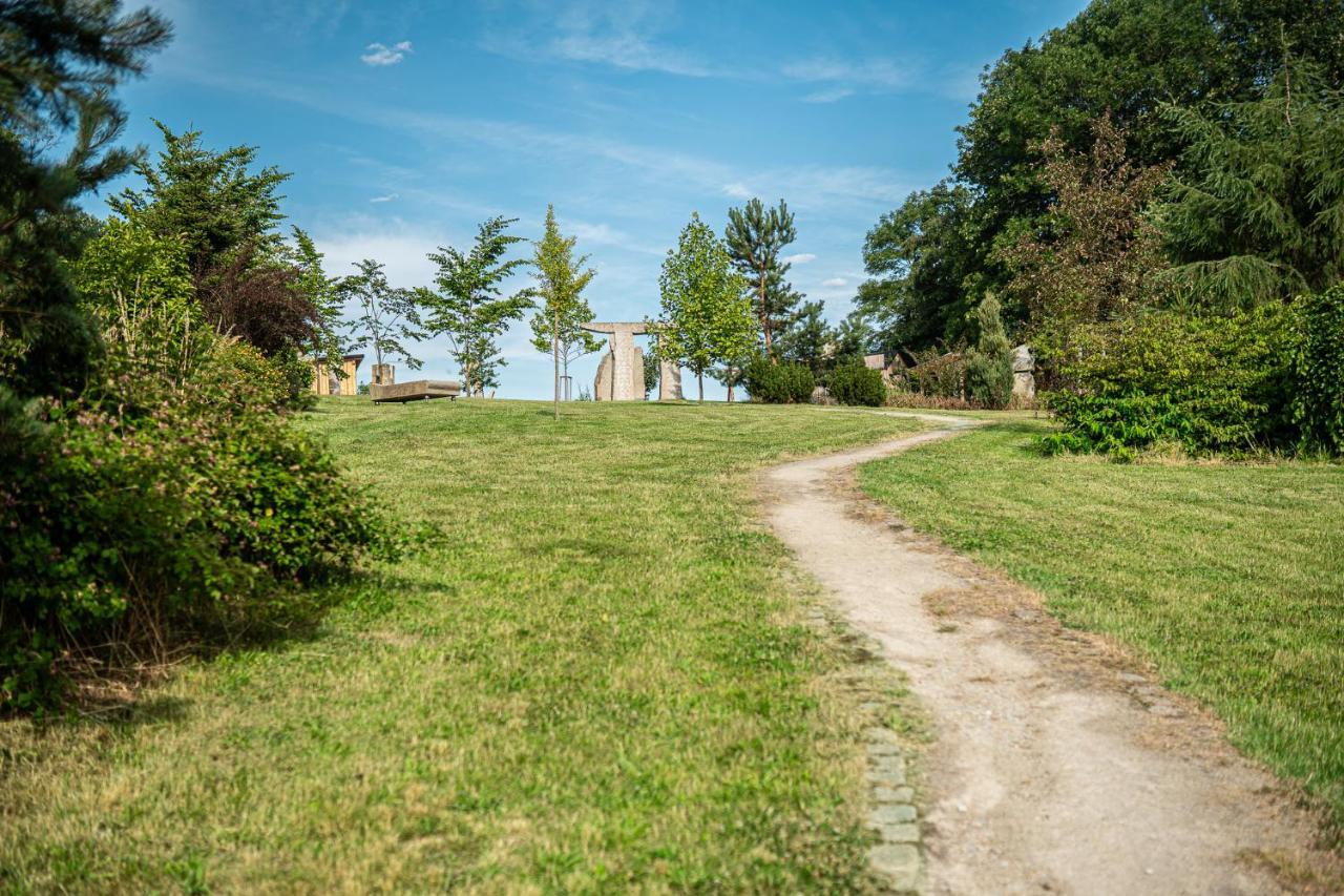 Arboretum *